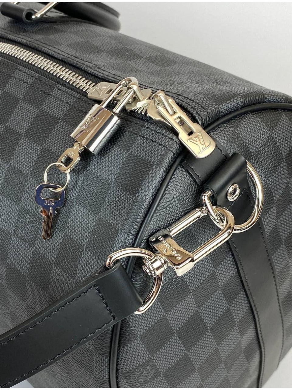 Дорожная сумка Louis Vuitton Keepall